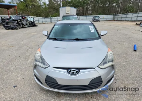 2012 Hyundai Veloster z USA, uszkodzony, nr VIN KMHTC6AD2CU042381